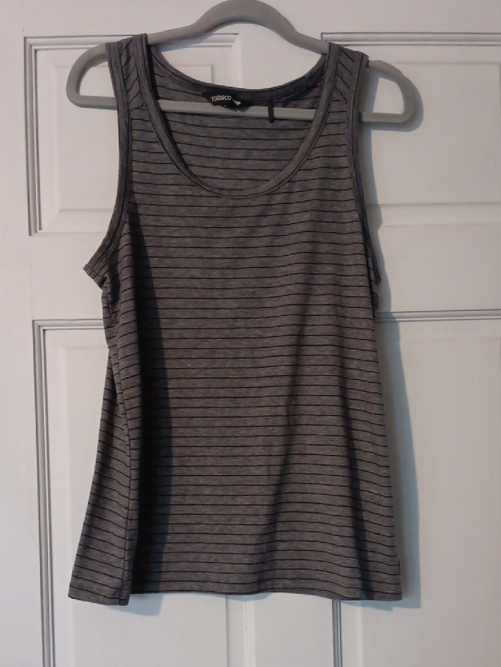 Toad&Co Gray and Navy Striped Scoop Tank Small